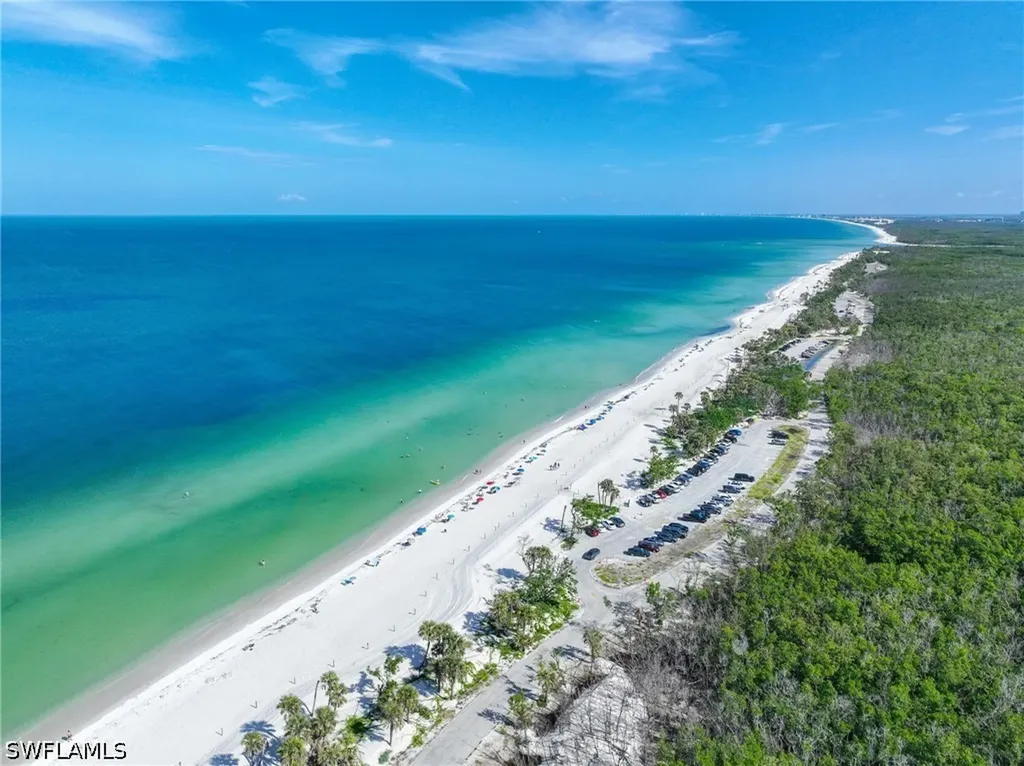 5 Bluebill Avenue Naples FL 34108