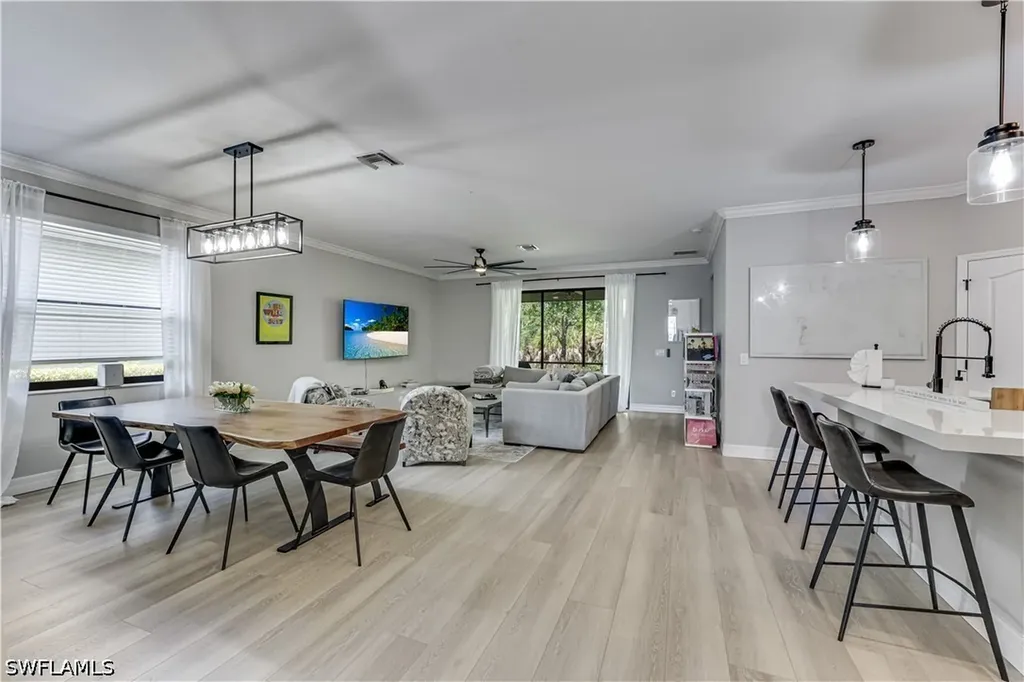 4331 Raffia Palm Circle Naples FL 34119
