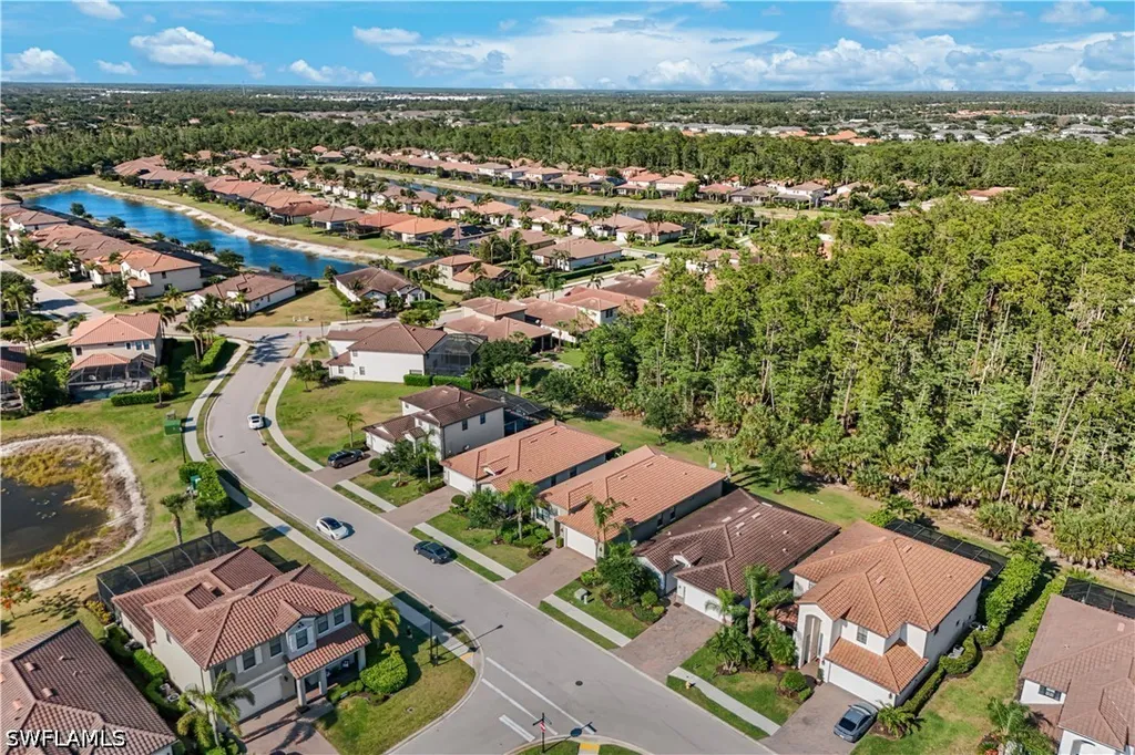 4331 Raffia Palm Circle Naples FL 34119
