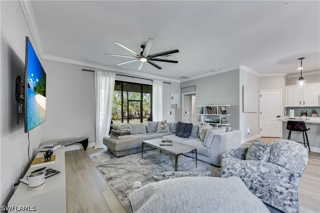 4331 Raffia Palm Circle Naples FL 34119