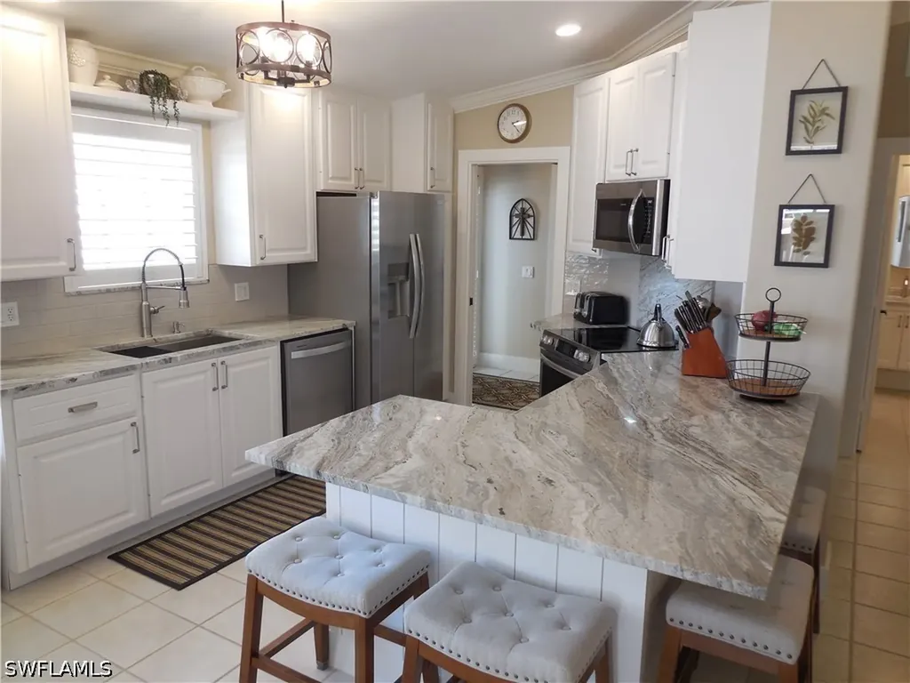 5441 Guadeloupe Way Naples FL 34119