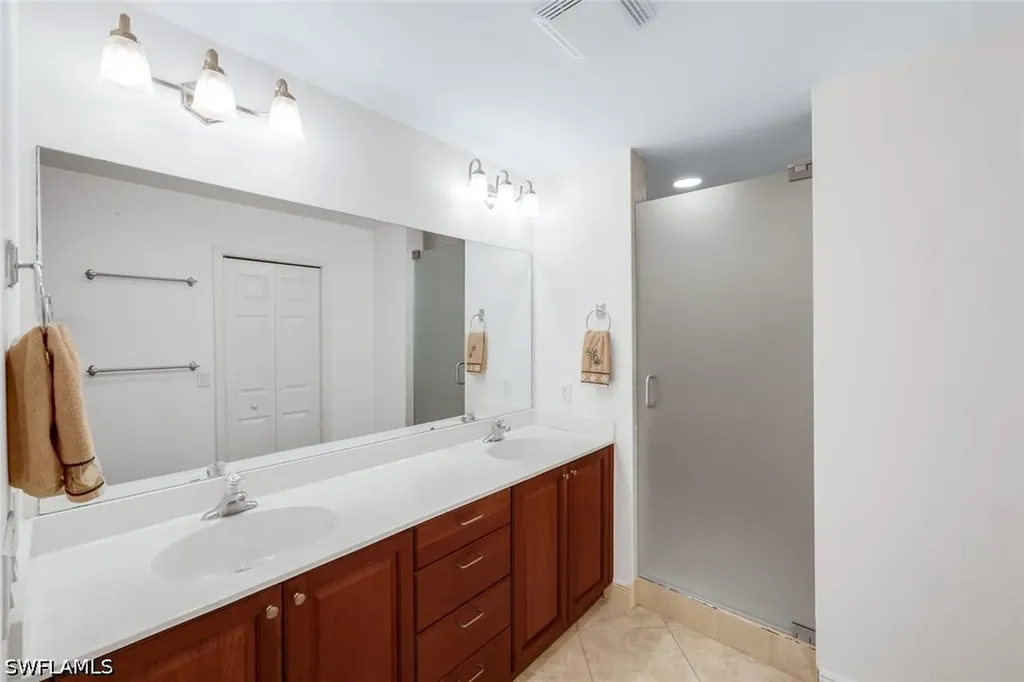 337 Vintage Bay Drive Marco Island FL 34145