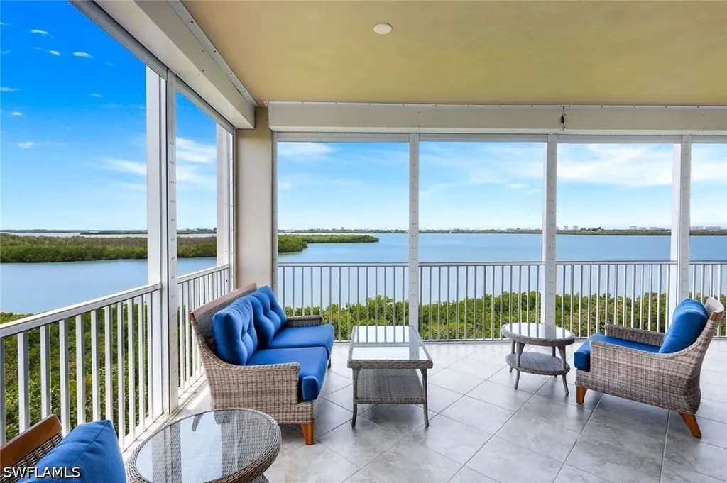 337 Vintage Bay Drive Marco Island FL 34145