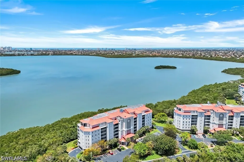 337 Vintage Bay Drive Marco Island FL 34145