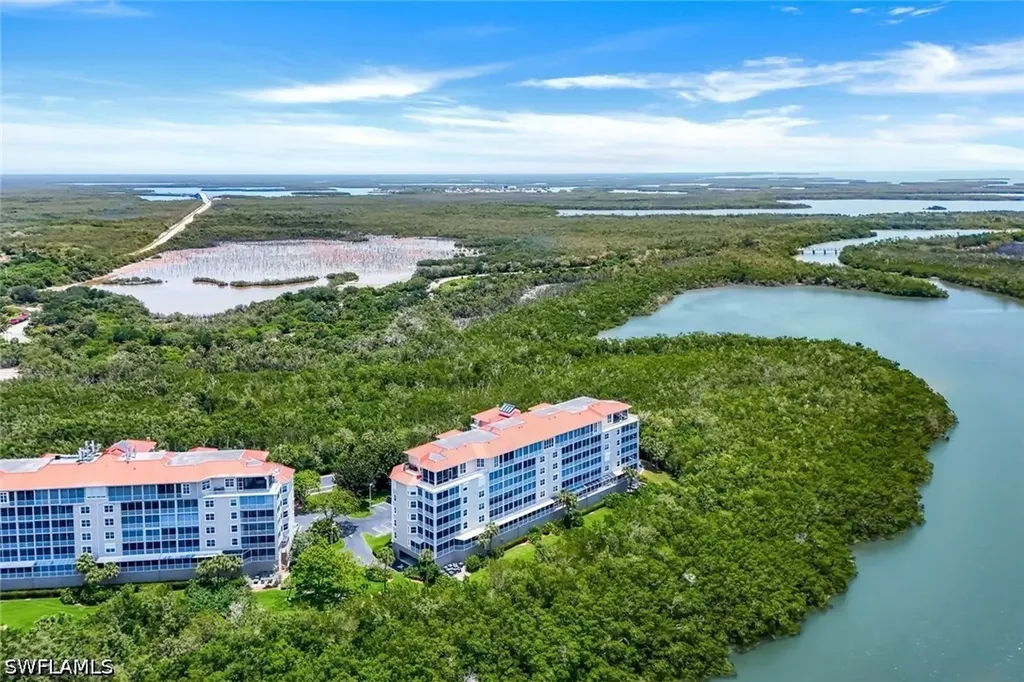 337 Vintage Bay Drive Marco Island FL 34145