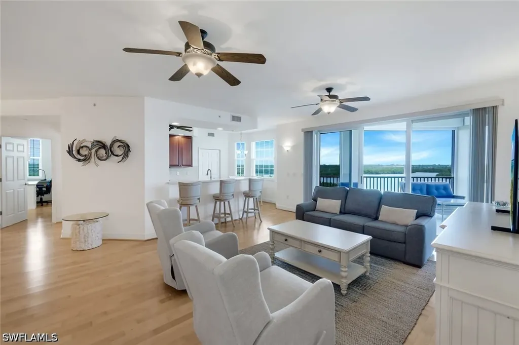 337 Vintage Bay Drive Marco Island FL 34145