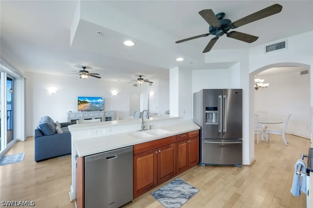 337 Vintage Bay Drive Marco Island FL 34145