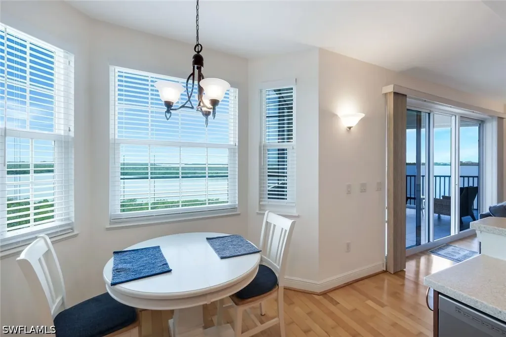 337 Vintage Bay Drive Marco Island FL 34145