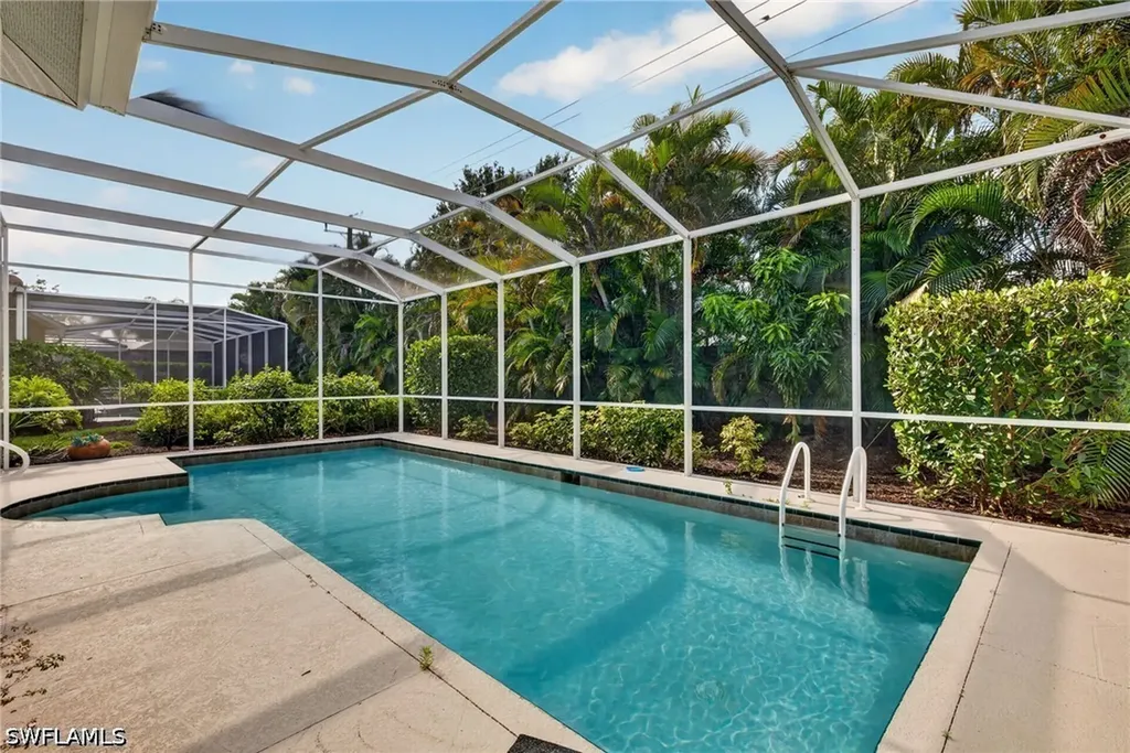 1789 Winding Oaks Way Naples FL 34109