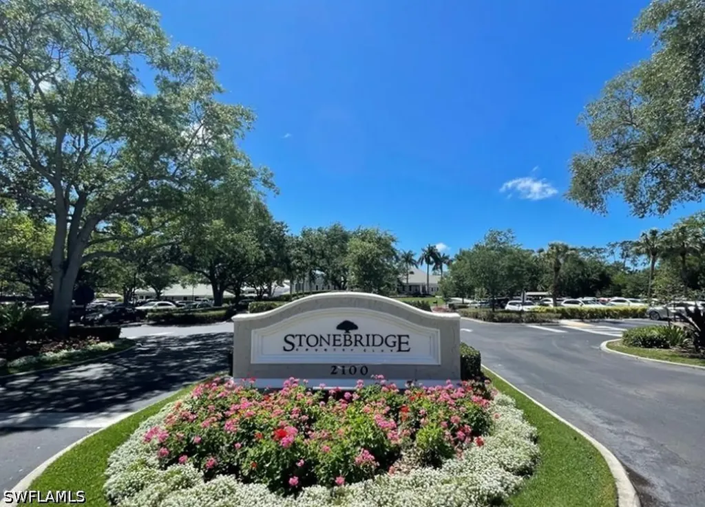 1789 Winding Oaks Way Naples FL 34109