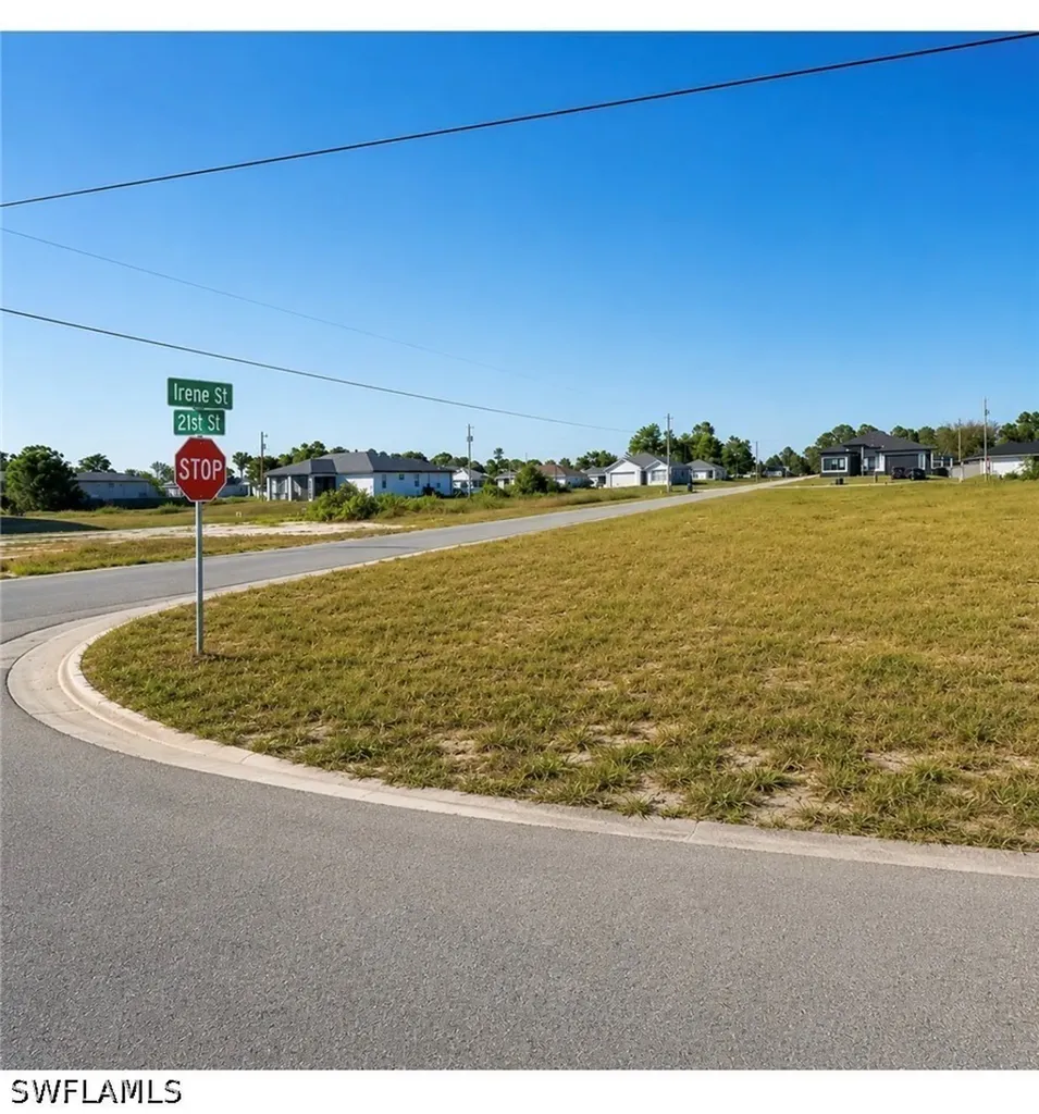 2912 21st Street SW Lehigh Acres FL 33976
