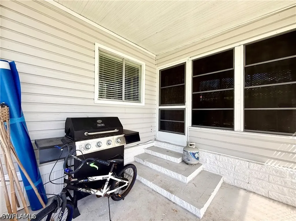 22 Turquoise Avenue Naples FL 34114