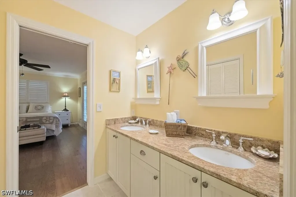 587 Parkwood Lane Naples FL 34103