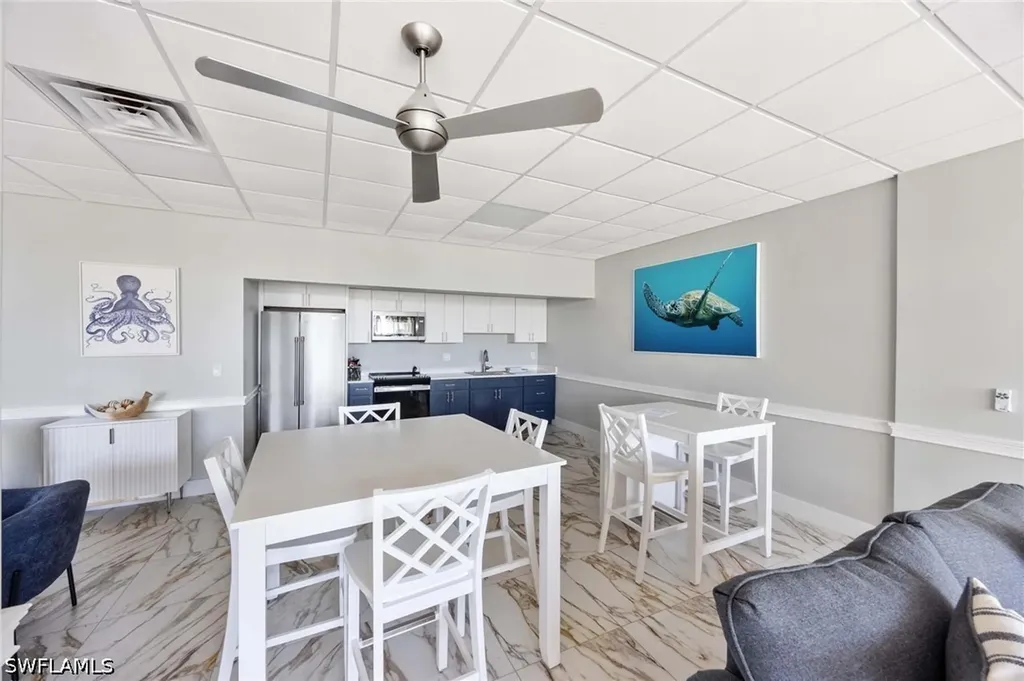 5 Bluebill Avenue Naples FL 34108