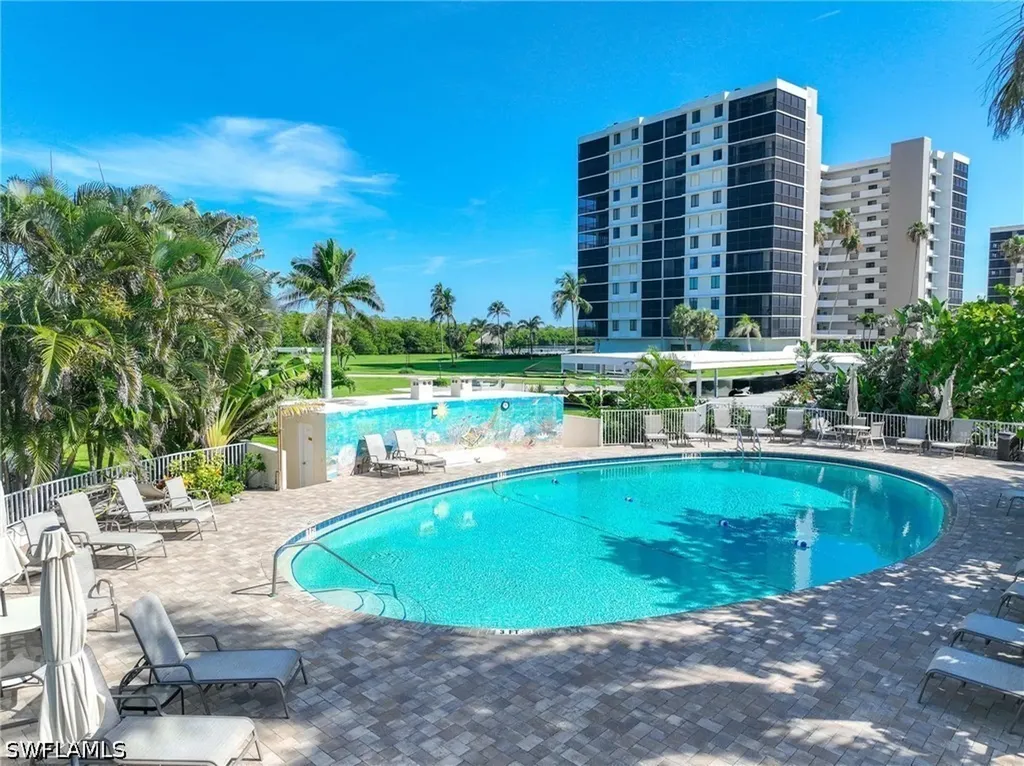 5 Bluebill Avenue Naples FL 34108