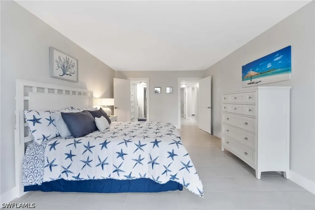 5 Bluebill Avenue Naples FL 34108