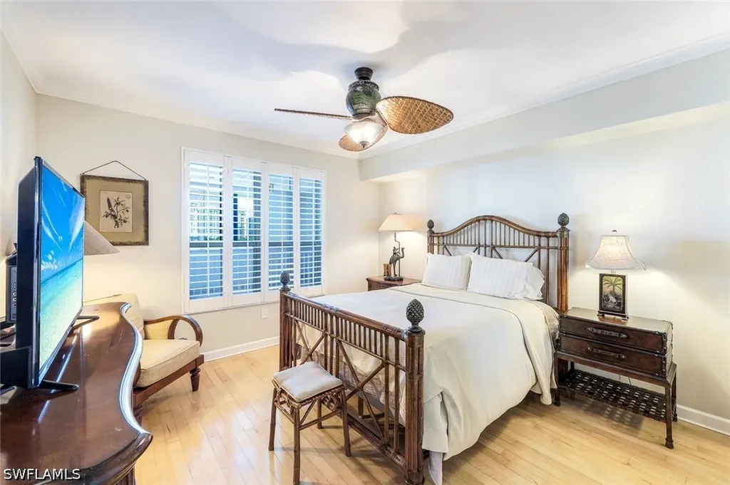 300 Dunes Boulevard Naples FL 34110