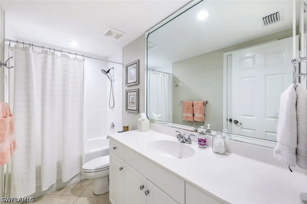 300 Dunes Boulevard Naples FL 34110