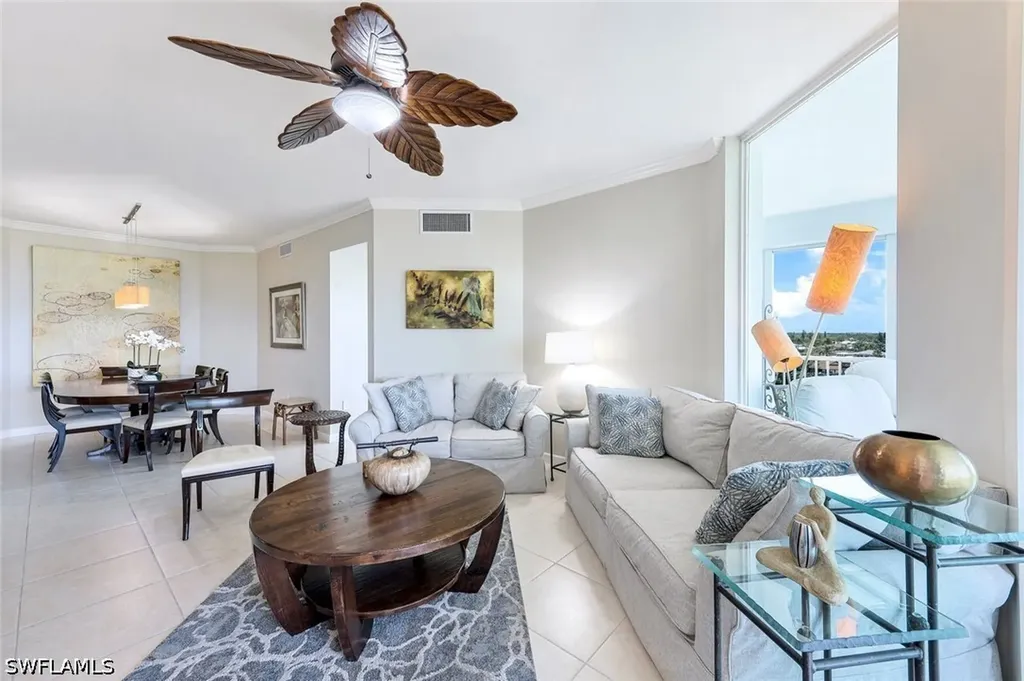 300 Dunes Boulevard Naples FL 34110