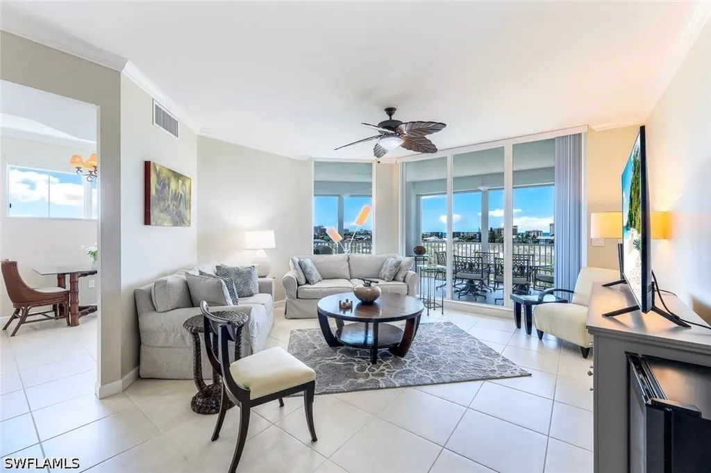 300 Dunes Boulevard Naples FL 34110