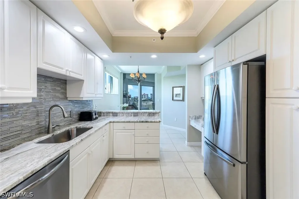 300 Dunes Boulevard Naples FL 34110