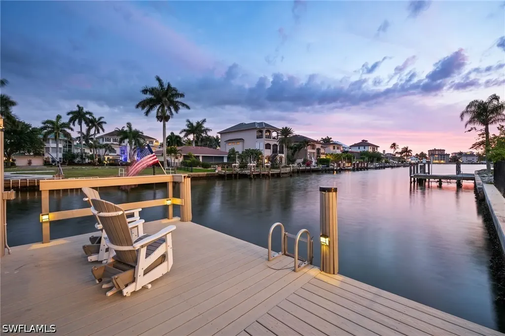 388 Pine Avenue Naples FL 34108