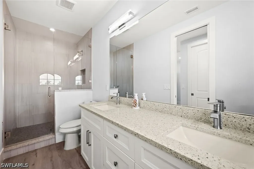 388 Pine Avenue Naples FL 34108