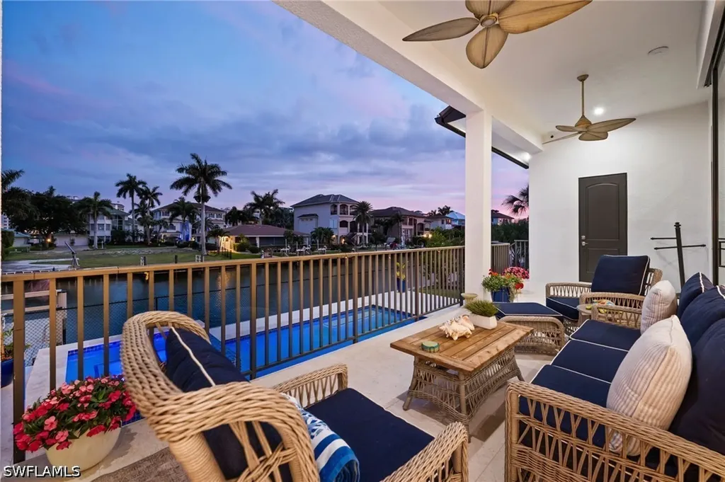 388 Pine Avenue Naples FL 34108