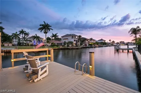 388 Pine Avenue Naples FL 34108