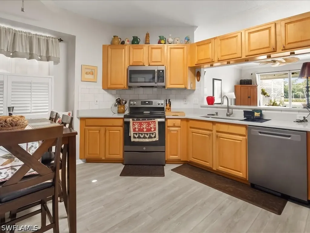 7730 Haverhill Court Naples FL 34104