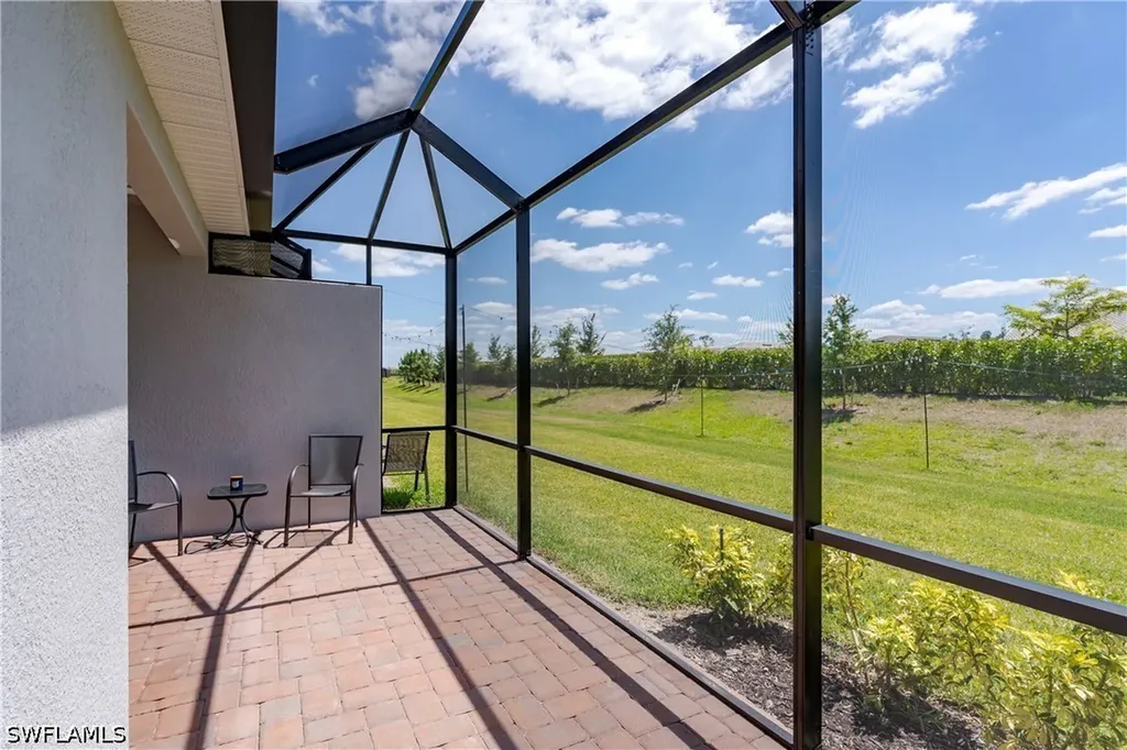 2140 Dragonfruit Way Naples FL 34120