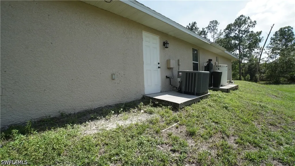 Lehigh Acres FL 33972