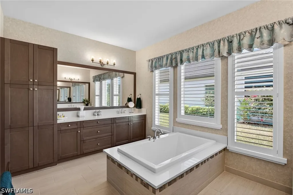 12078 Mimosa Street Naples FL 34120