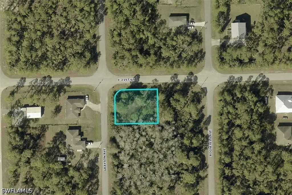 2024 Grayson Avenue Alva FL 33920