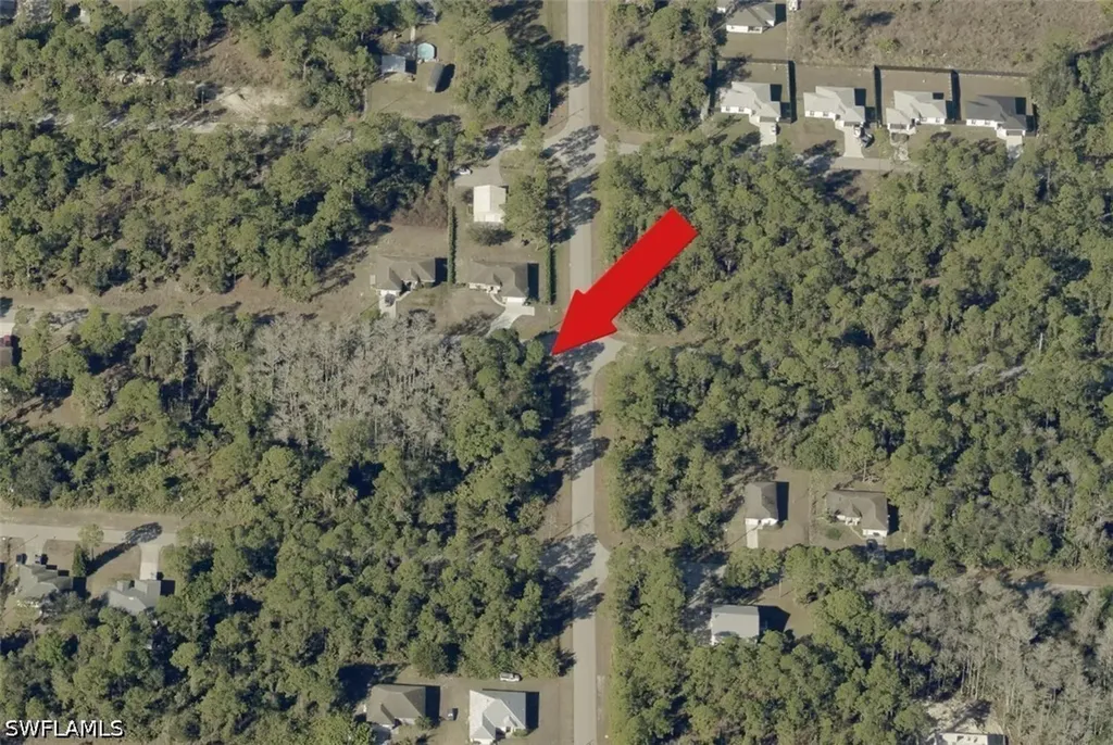 2024 Grayson Avenue Alva FL 33920