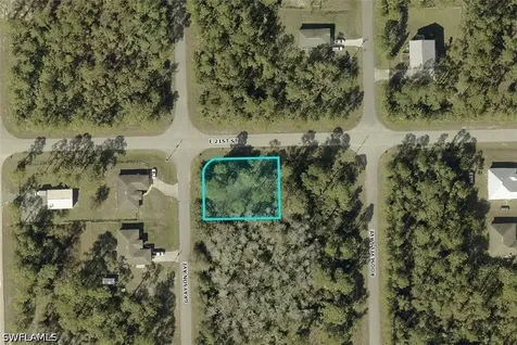 2024 Grayson Avenue Alva FL 33920
