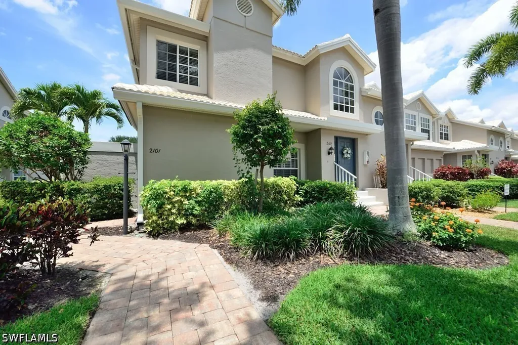28076 Cavendish Court Bonita Springs FL 34135
