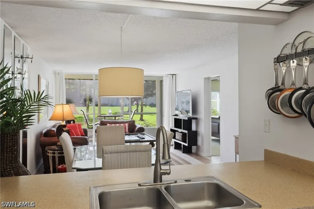 1086 Forest Lakes Drive Naples FL 34105