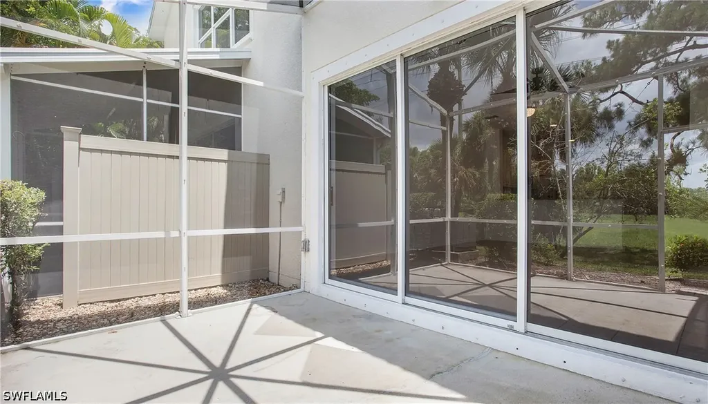 880 Hampton Circle Naples FL 34105