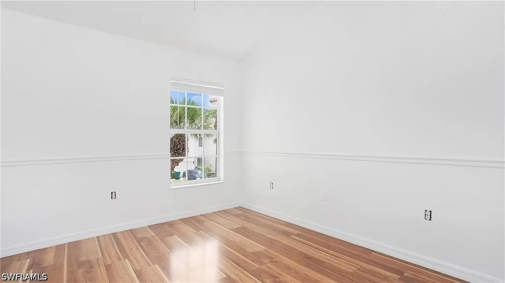 880 Hampton Circle Naples FL 34105