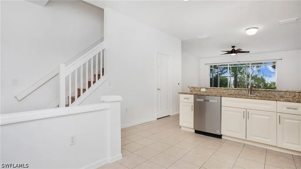 880 Hampton Circle Naples FL 34105
