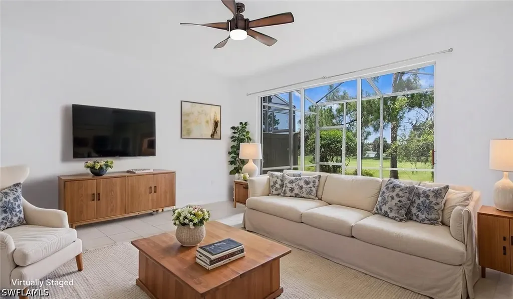 880 Hampton Circle Naples FL 34105