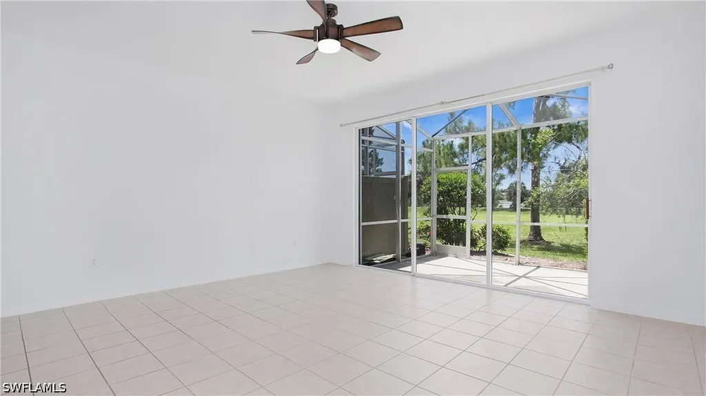 880 Hampton Circle Naples FL 34105