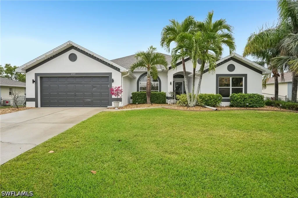 3717 Agualinda Boulevard Cape Coral FL 33914