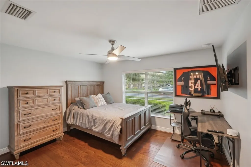 3717 Agualinda Boulevard Cape Coral FL 33914