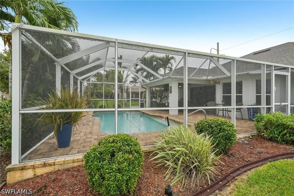 3717 Agualinda Boulevard Cape Coral FL 33914