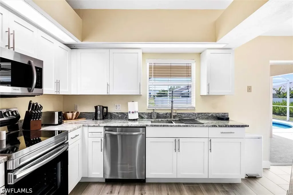 2122 SW 25th Street Cape Coral FL 33914