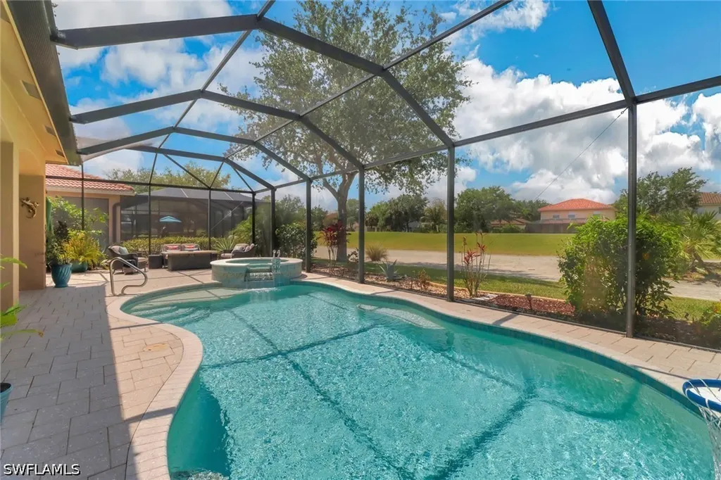 2165 Vardin Place Naples FL 34120
