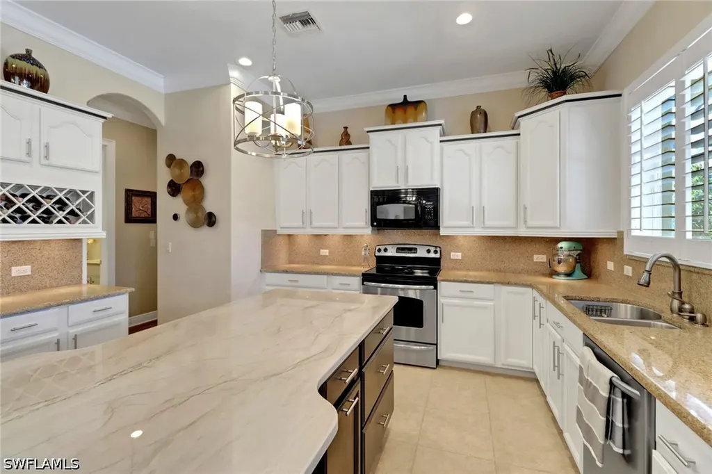 2165 Vardin Place Naples FL 34120