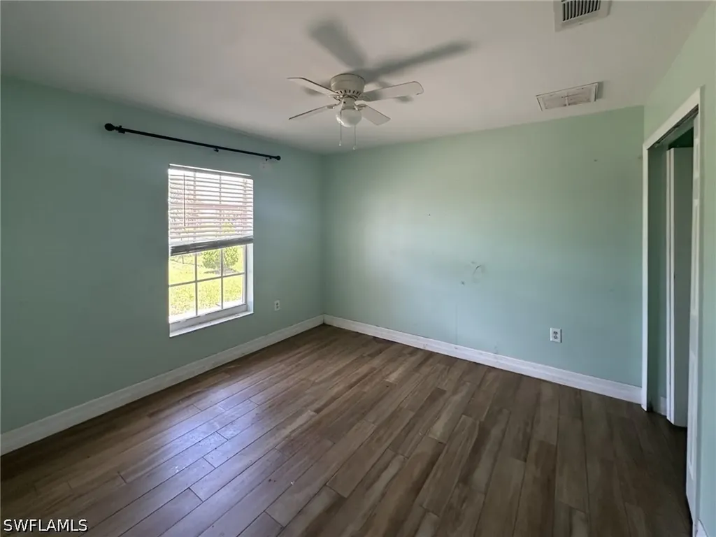 2123 NE 16th Terrace Cape Coral FL 33909